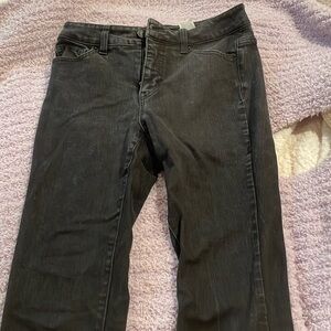 Black skinny jeans